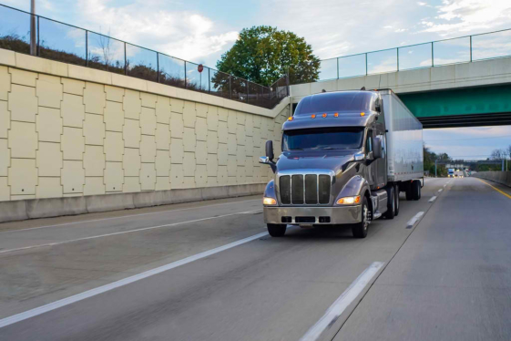 Why You Need Commercial Truck Insurance